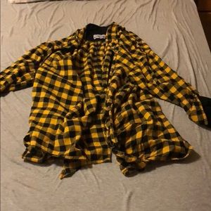 *thrifted* yellow oversized flannel